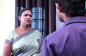 saree aunty seducing added back flashing