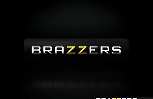 Brazzers.com - nubiles like it large - (bailey